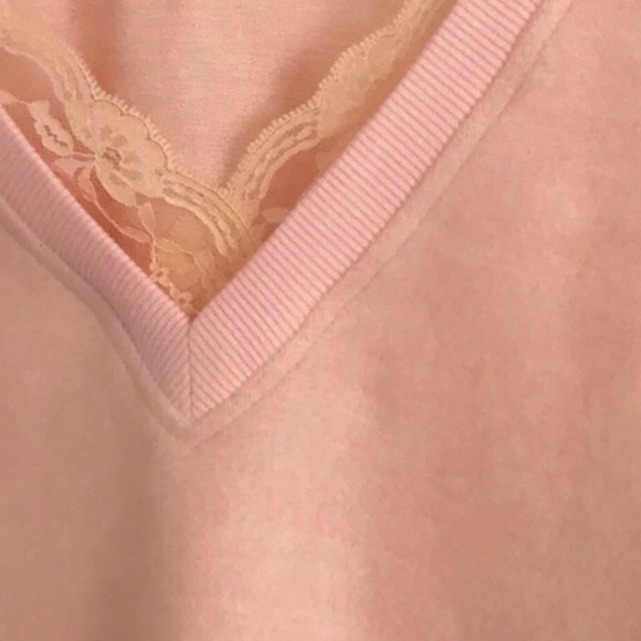 ❄️LAST1️⃣//BLUSH LACE SWEATER SWEATSHIRT - Picture 4 of 7